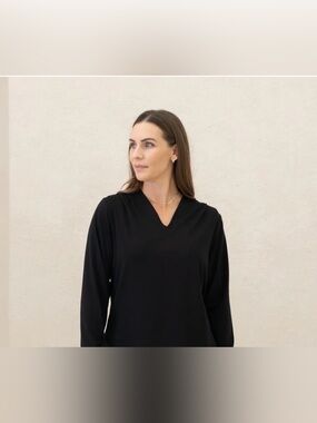 Encircled The Gather Blouse in Black Large